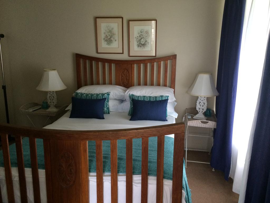 Breeze Inn Guesthouse Kiddʼs Beach 외부 사진