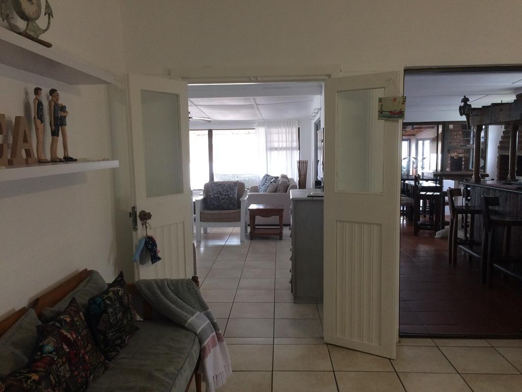 Breeze Inn Guesthouse Kiddʼs Beach 외부 사진